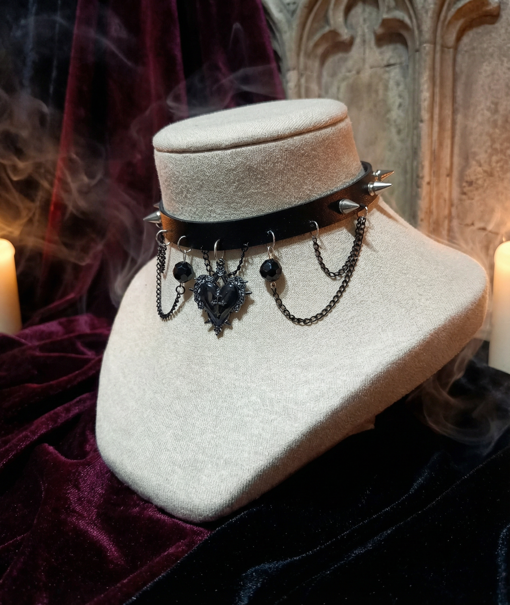Herz-Ketten-Gothic-Choker
