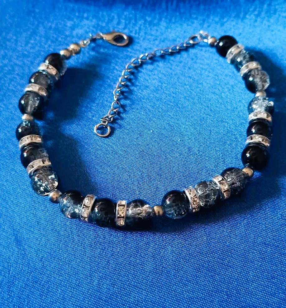 Das Innere einer schwarzen Kugel ・ ARMBAND
