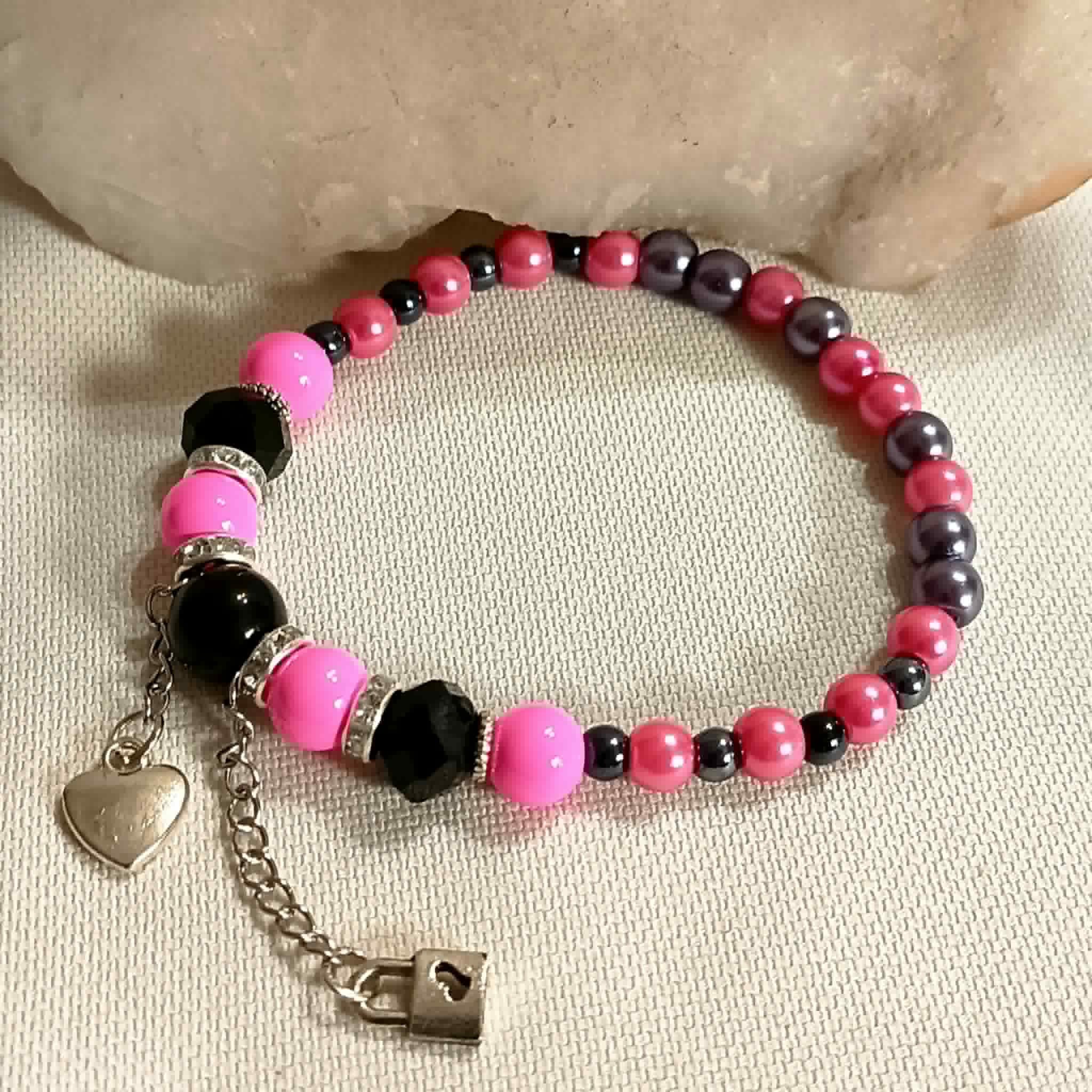 Closed heart  -  BRACELET