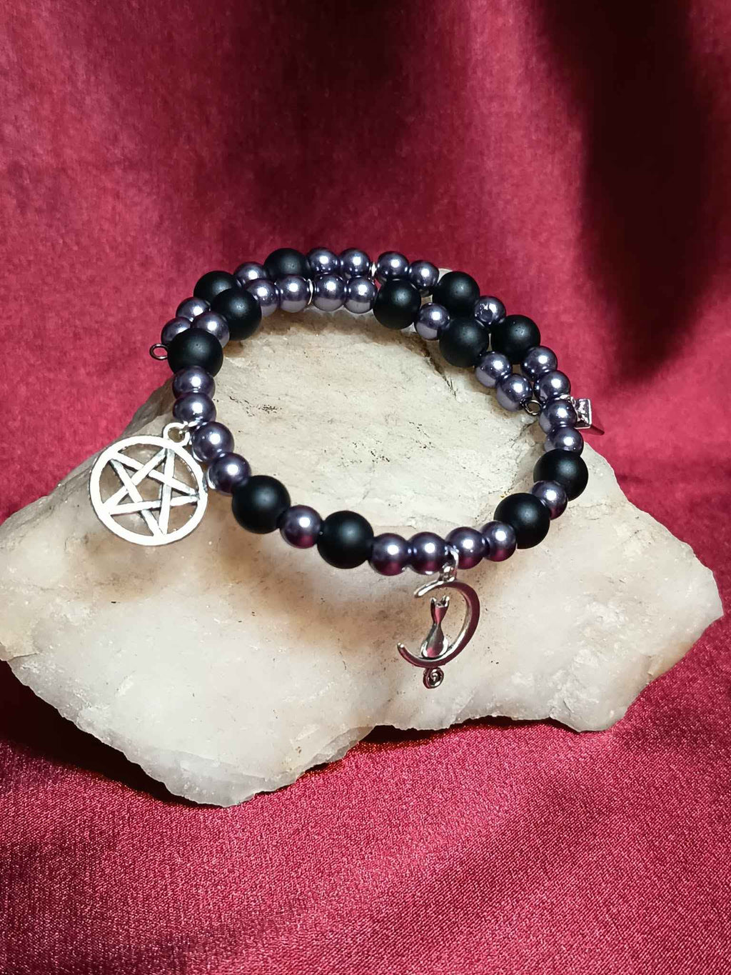 Ein dunkles kleines Ding・ ARMBAND