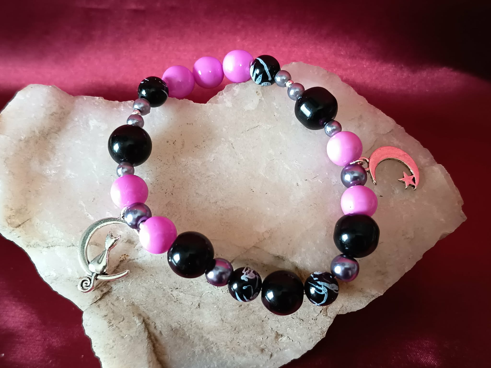 Schwarzer pinkfarbener Ball • ARMBAND