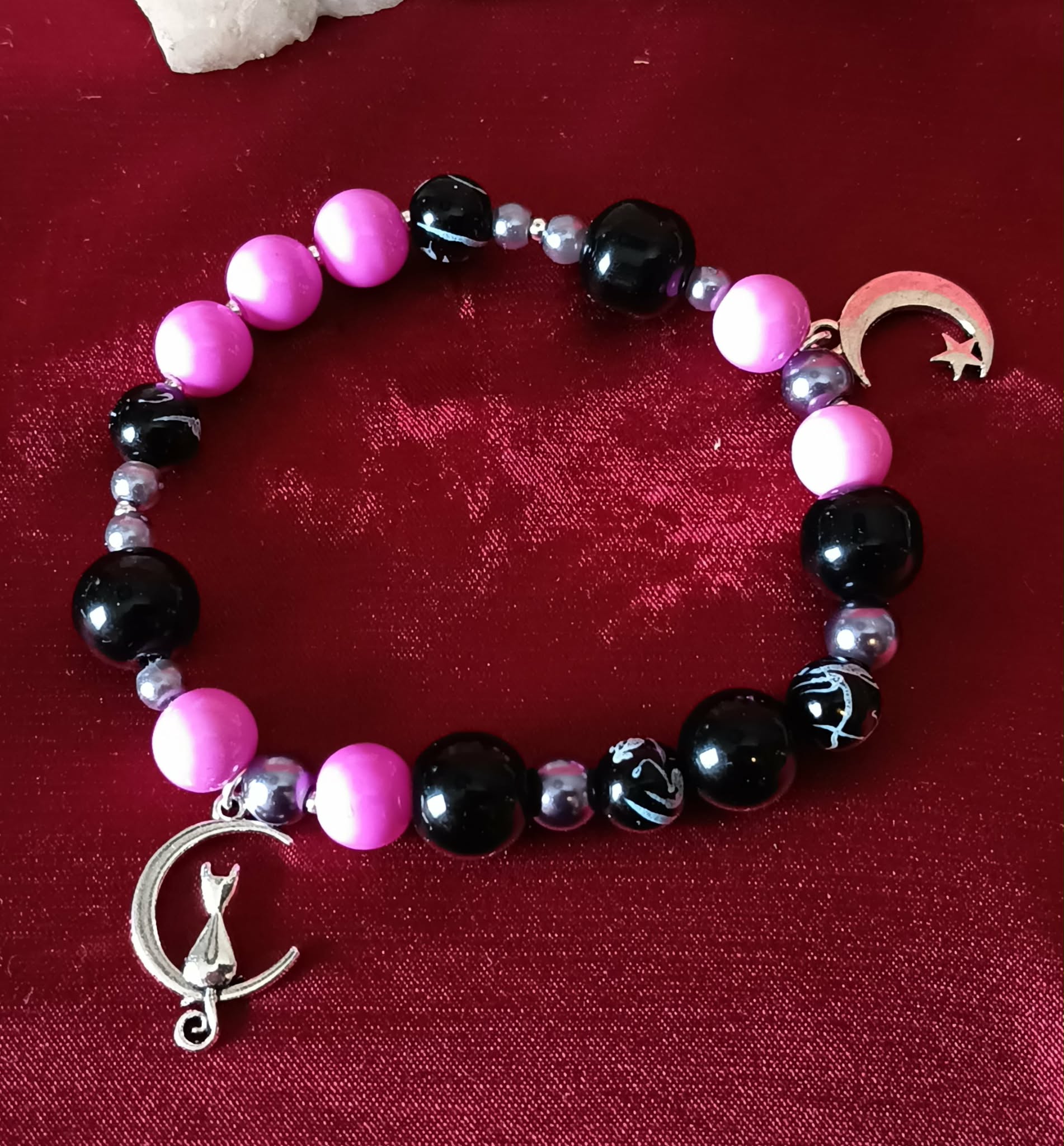 Schwarzer pinkfarbener Ball • ARMBAND
