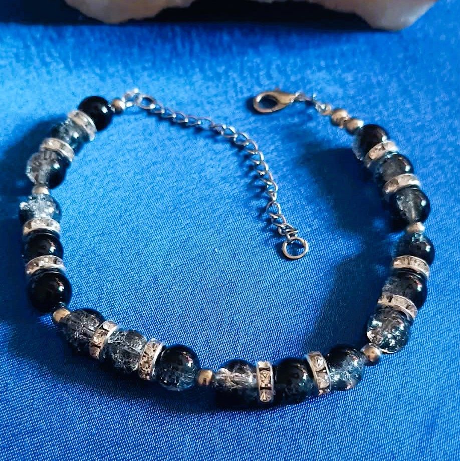 Das Innere einer schwarzen Kugel ・ ARMBAND