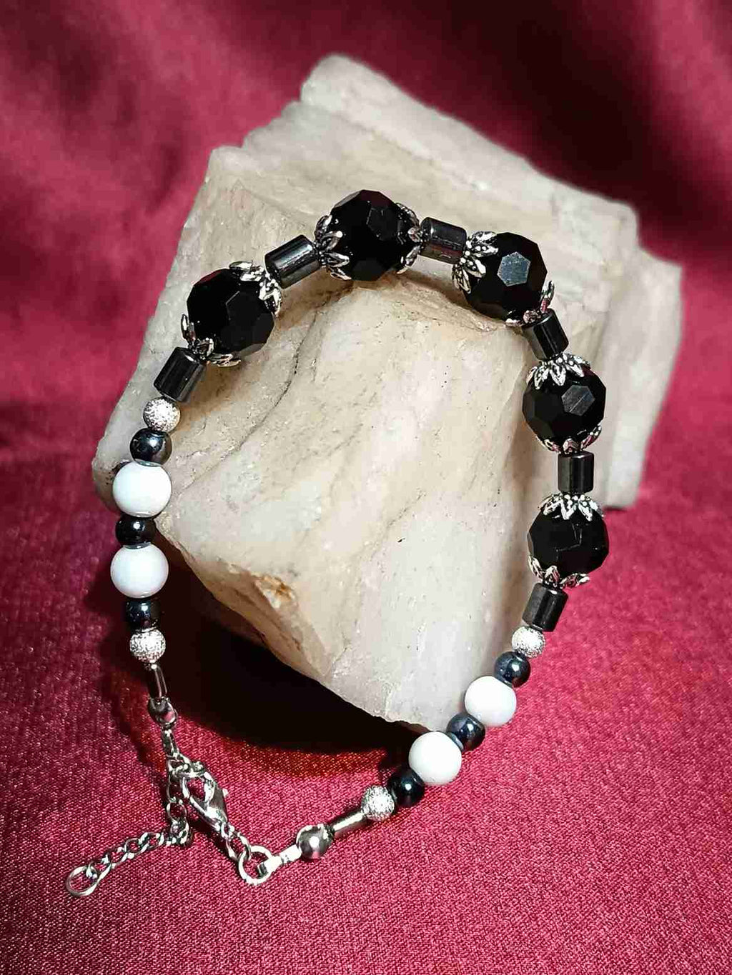 Schwarzer Kristall-Touch ・ ARMBAND