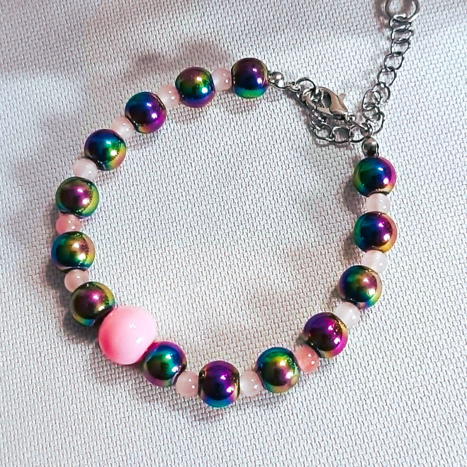 A pink ray among the rainbow  -  BRACELET