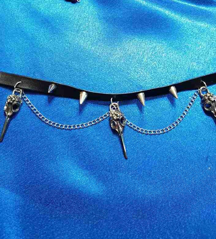 Guest of the Dark Choker