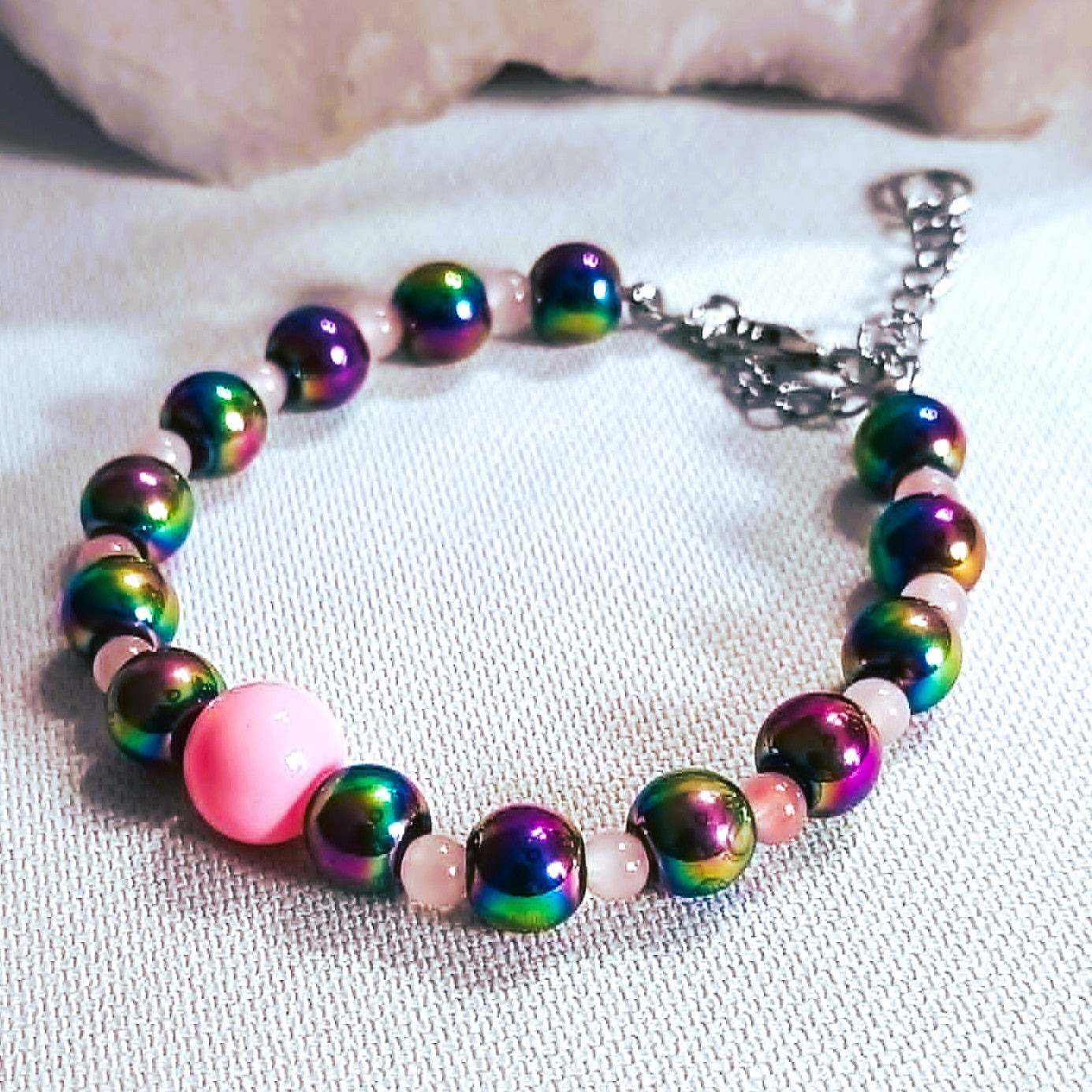 A pink ray among the rainbow  -  BRACELET