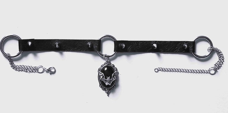 HALSBAND FLEDERMAUS NICHTIG・WÜRGER