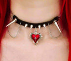 ROTES HERZ WÜRZIG..・CHOKER