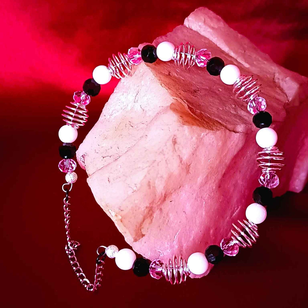 Kristalle, Perlen und Federn ・ ARMBAND