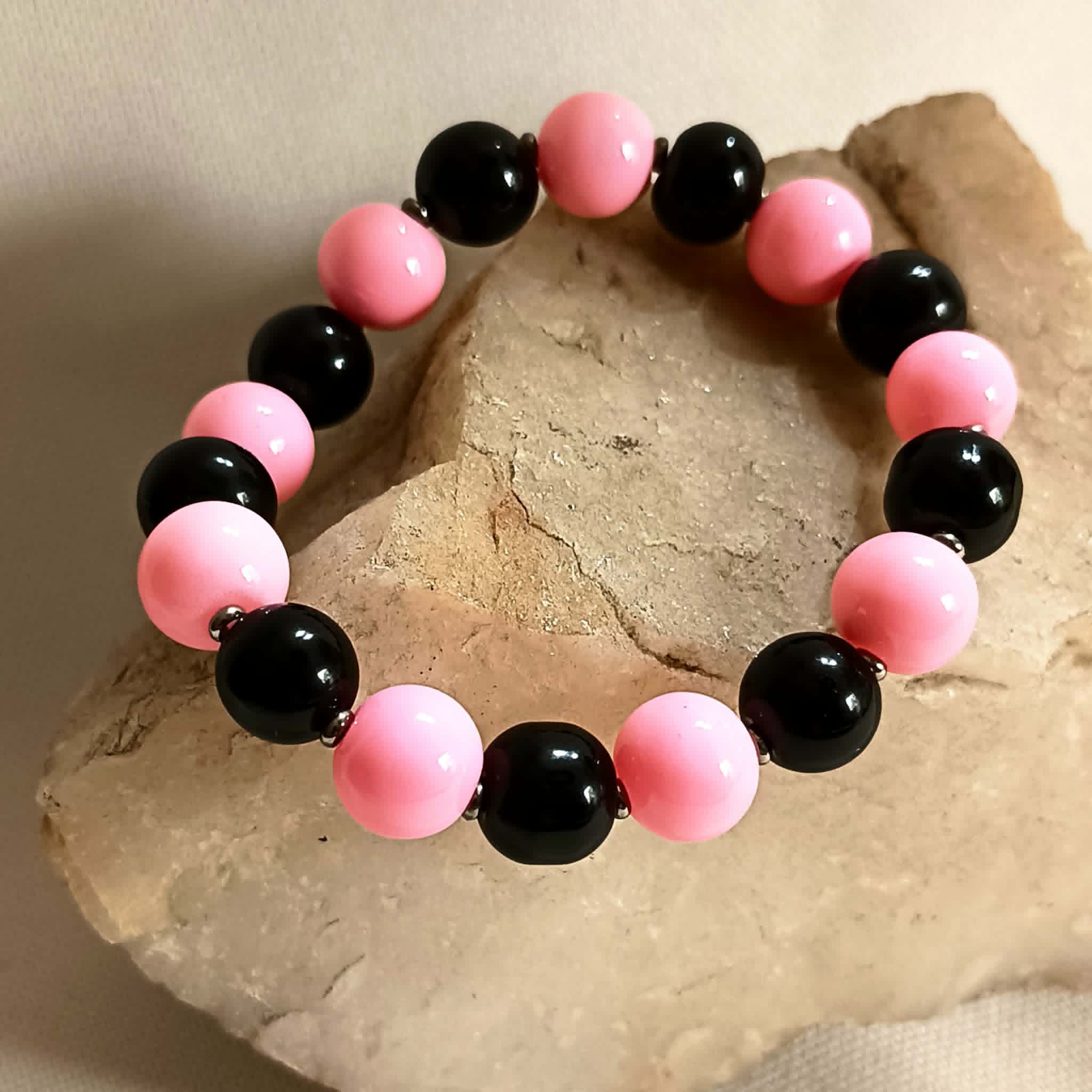 Round World  -  BRACELET