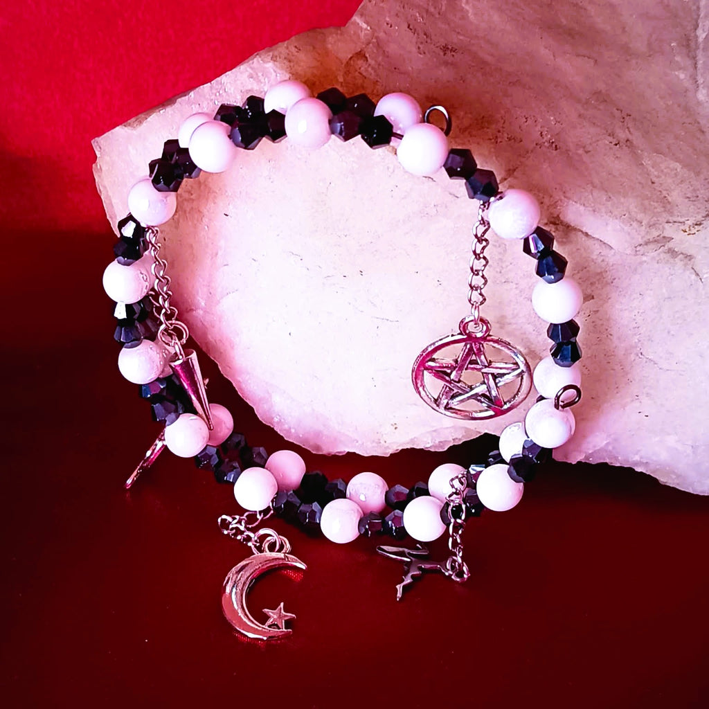 Schwarze Kristalle im Schnee ・ ARMBAND