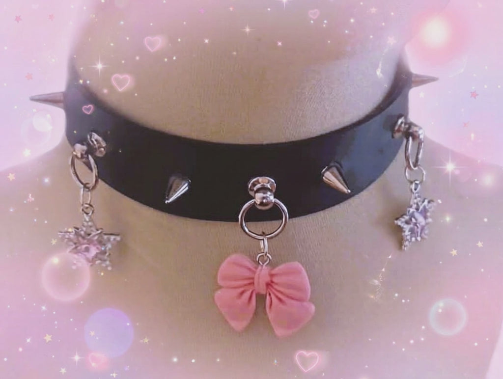 SÜSSE, ROSAFARBENE SCHLEIFE ・ CHOKER